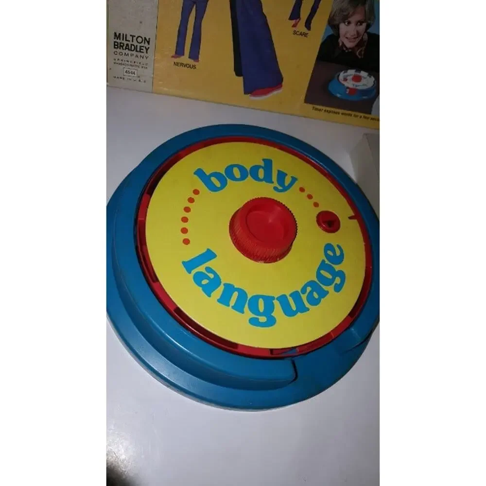 Vintage 1975 MB Body Language Board Game Lucille Ball Party Pantomime Word Game